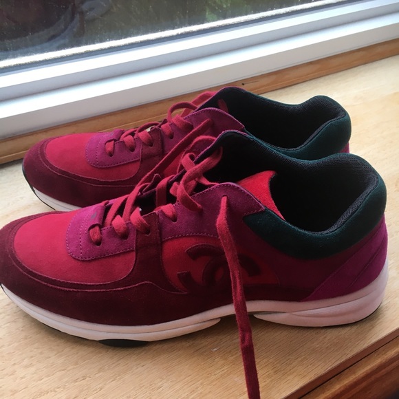 Chanel suede runners in a multi-colored maroon, burgundy and green. Size 13 US. - Picture 4 of 8